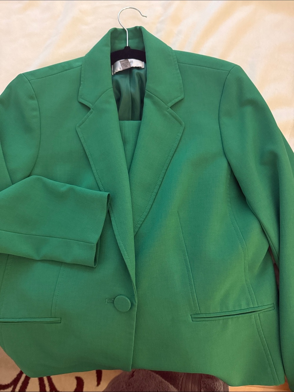 Le Suit Green Women's Single-Button Blazer two piece suit